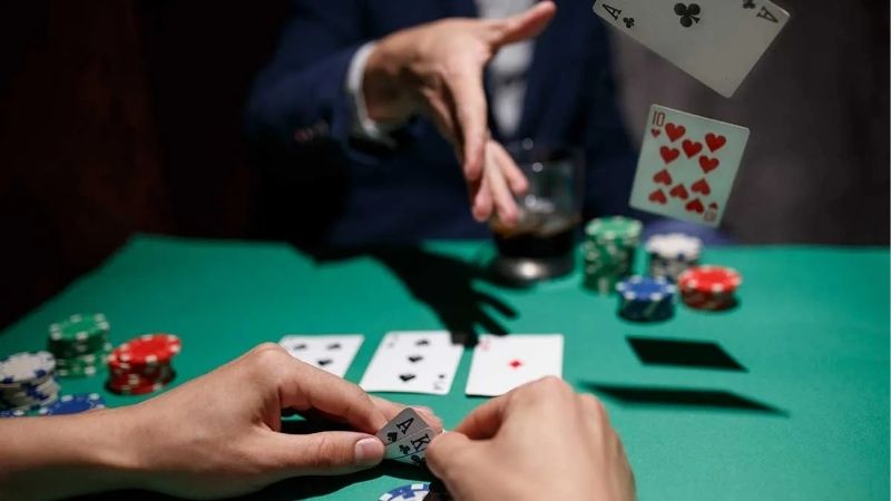 Chi tiết Poker luật chơi cơ bản để tham gia cược