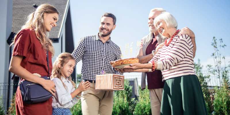 Giải mã giấc mơ về người thân