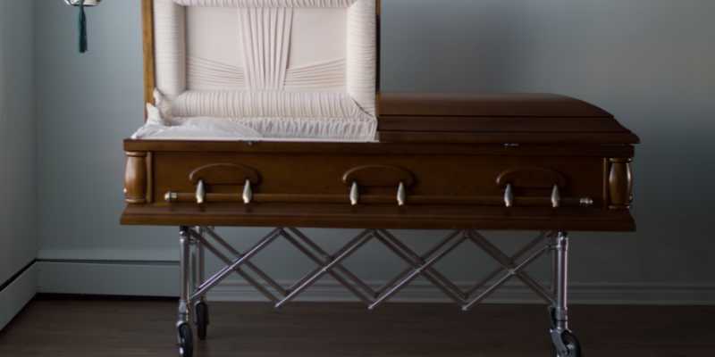 Các con số liên quan đến giấc mơ về người chết